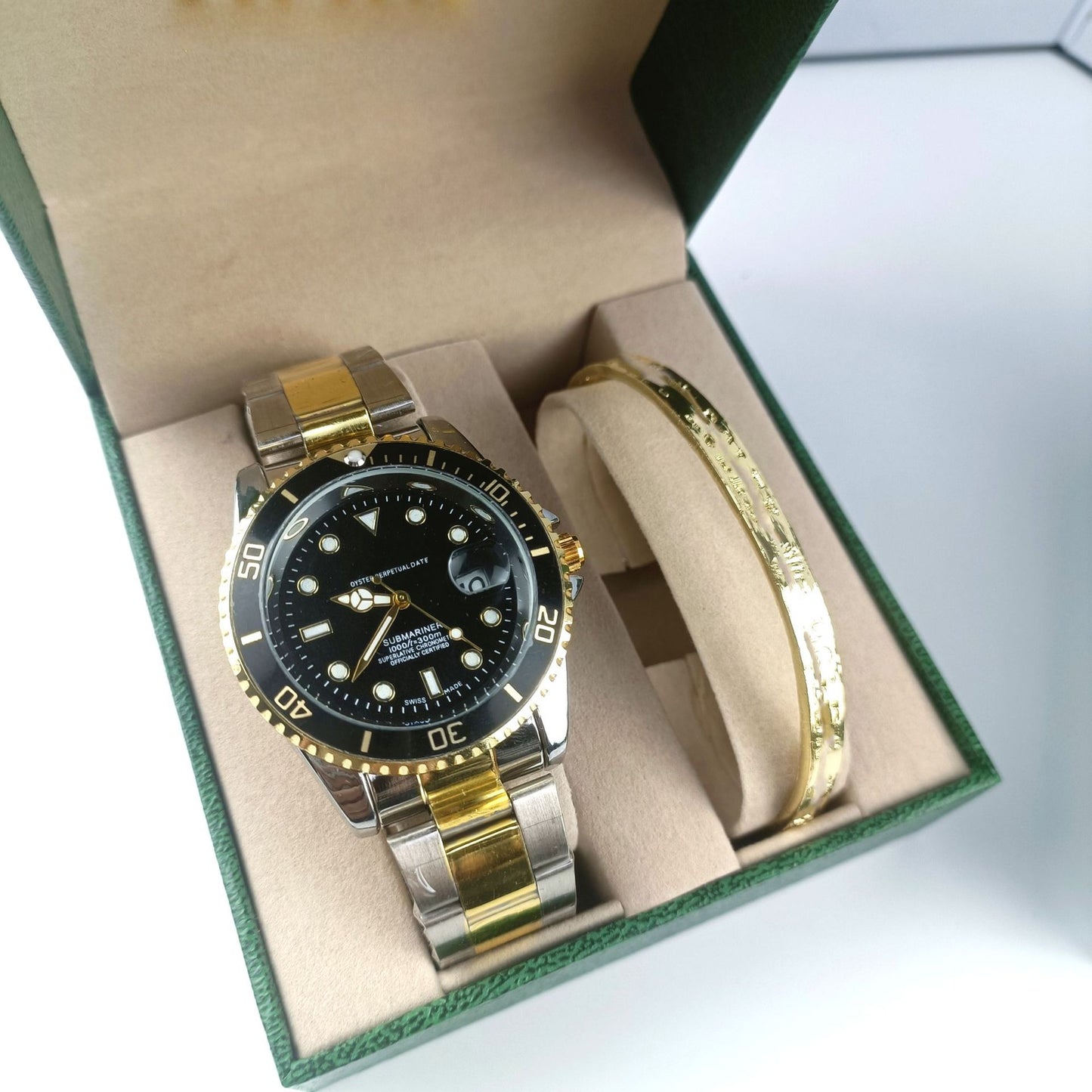 2-Piece Swiss Quartz Watch Set with Bracelet (Wholesale)